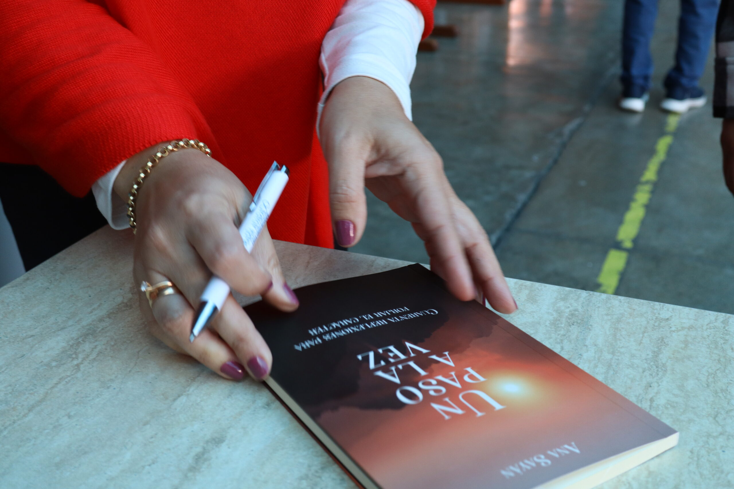 Ana Sayán Blog